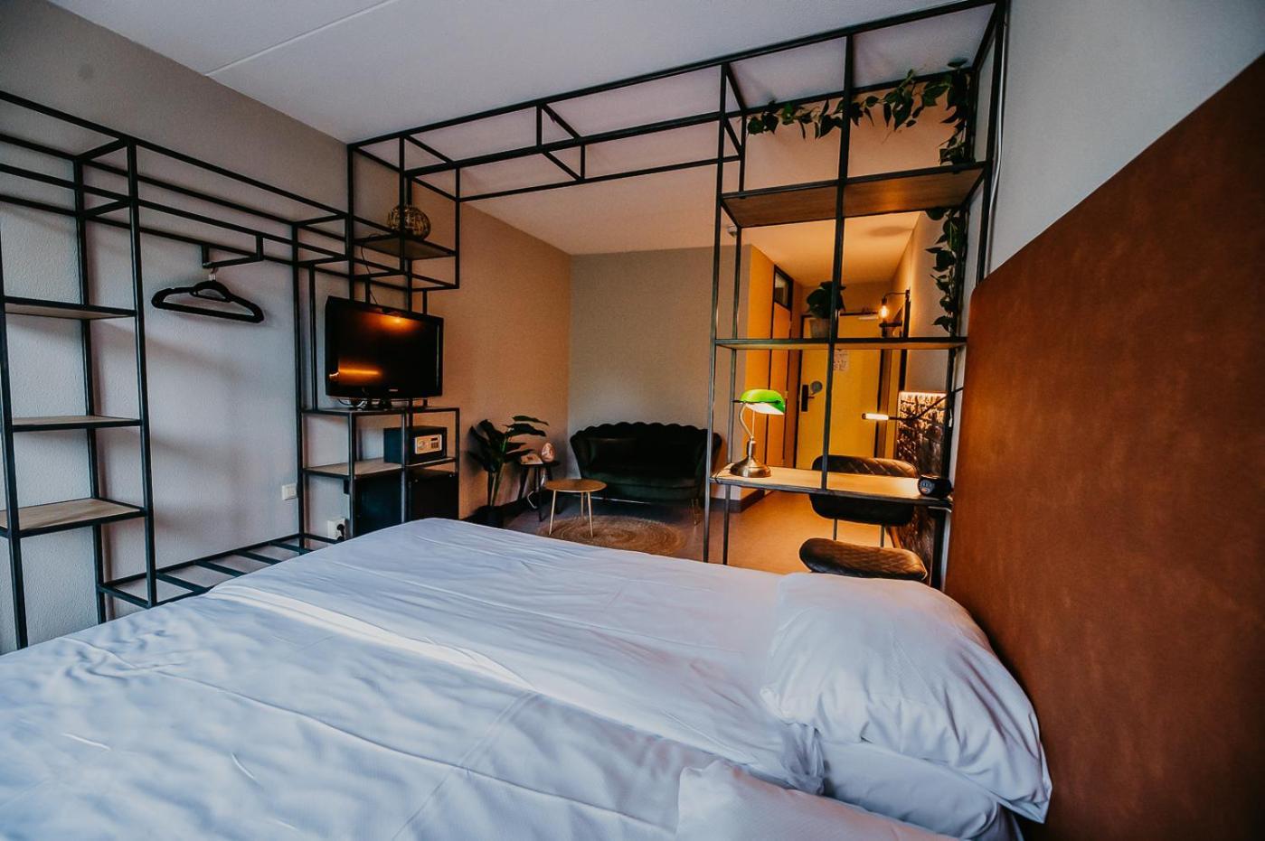 Hotel De Zeeuwse Stromen غينيسَّ المظهر الخارجي الصورة